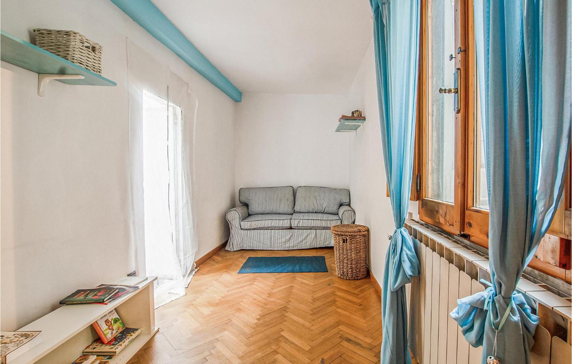 Awesome Apartment In Firenze With Wifi Florença Exterior foto